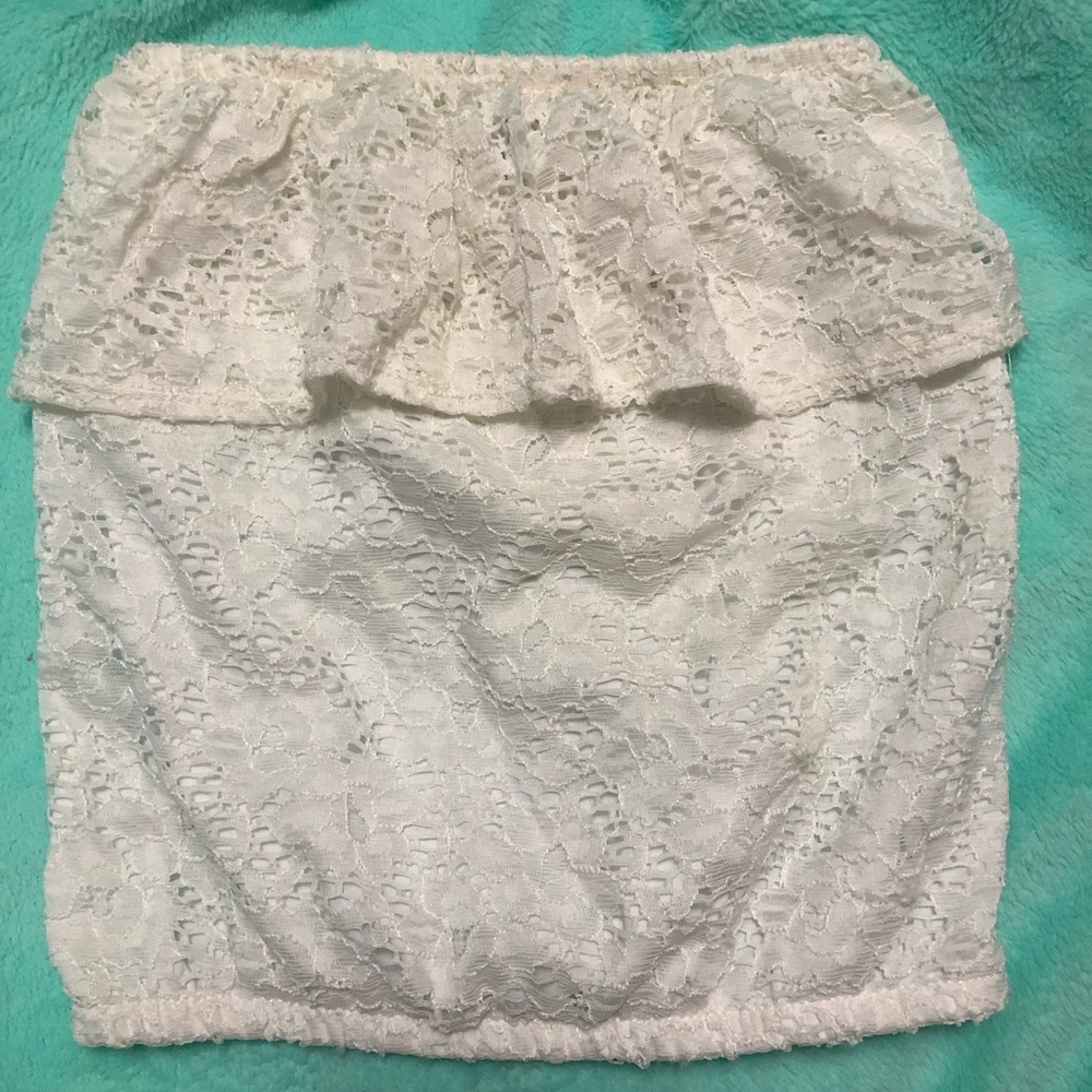 White lace tube top